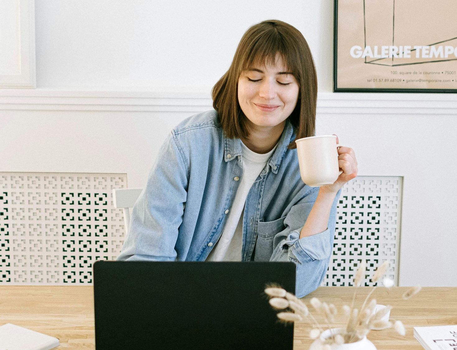 Forget The Pajamas-20 Stylish Work-From-Home Outfits Everyone Should Wear - SheFashionable